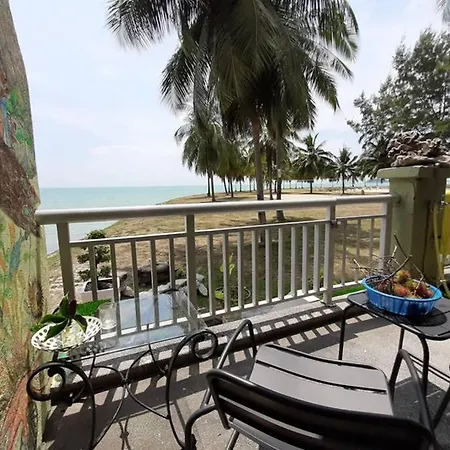 Port Dickson Pd Paradise Lagoon Condo Homestay Exterior photo